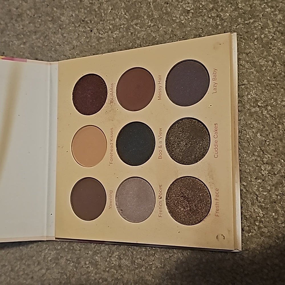 Beauty Bakerie Breakfast In Bed Eyeshadow Palette 14g